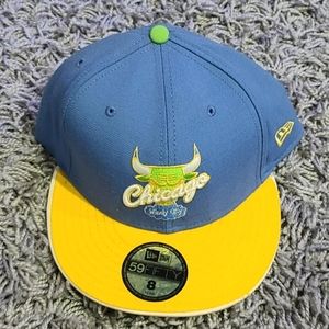 New Era Chicago Bulls Fitted Size 8